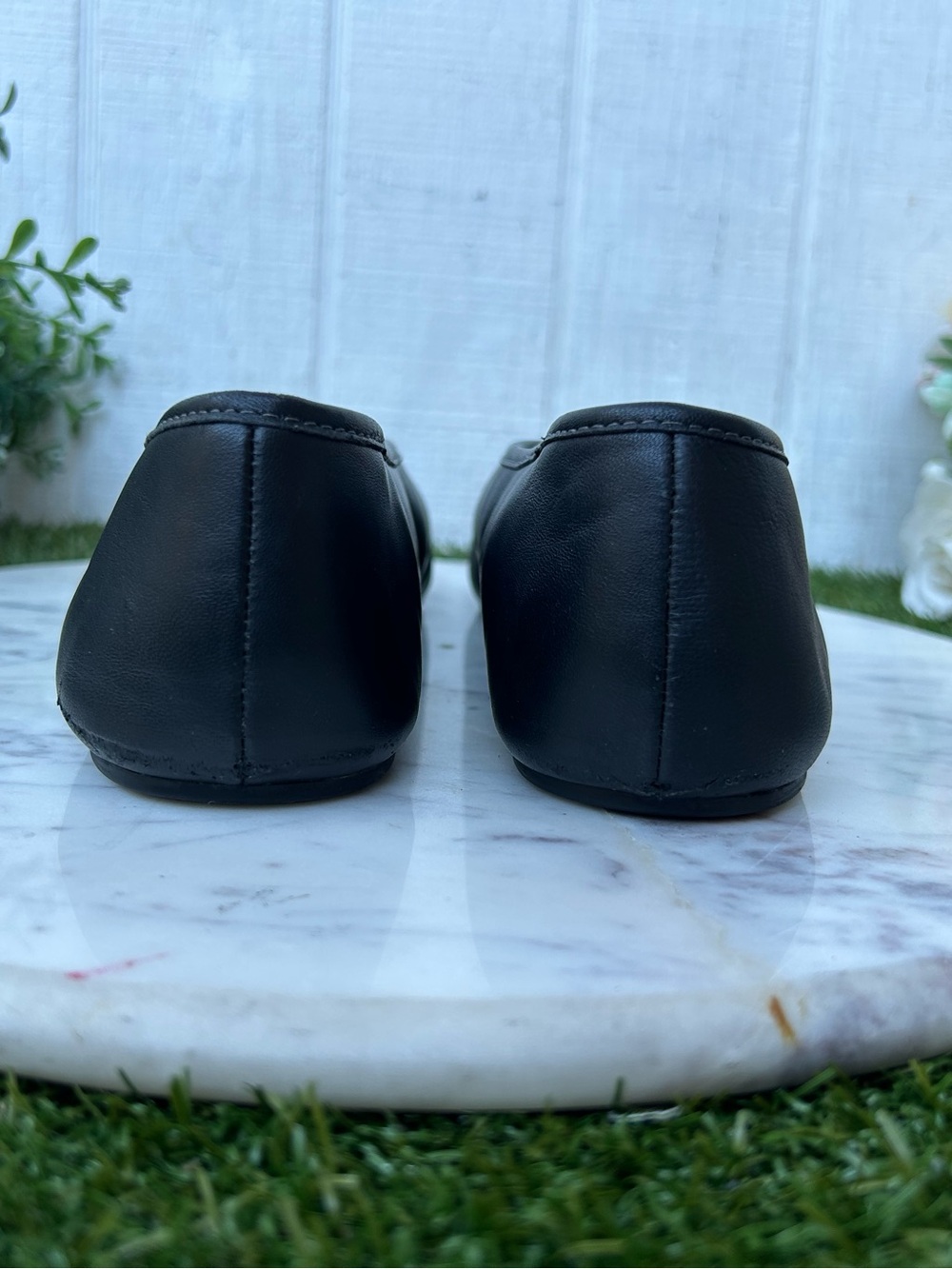 COACH
BALLERINAS 'HOUSTON' black
$185 size 8 gently used - Picture 13 of 16